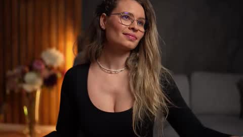 Alex online show from 12-04-25, 06:01