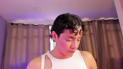 Snapshot of brann_tadzio chatting on 03-03-25, 03:31 online show from 03-03-25, 03:31