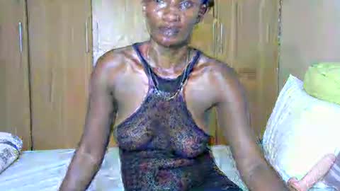 Snapshot of brat_bubble chatting on 12-23-24, 10:42 brat_bubble online show from 12-23-24, 10:42