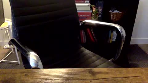 Snapshot of brattyblueiris chatting on 09-20-25, 06:25 Bratty Iris Rissa online show from 09-20-25, 06:25