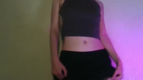 Evelyn .  online show from 11-18-25, 03:56