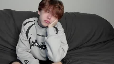 Snapshot of braxiboy chatting on 12-05-24, 09:17 Brax online show from 12-05-24, 09:17