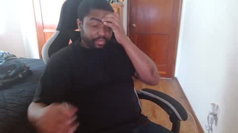 Breadw1nnah online show from 11-17-25, 10:15