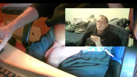 bremer64 online show from 11-28-25, 05:04