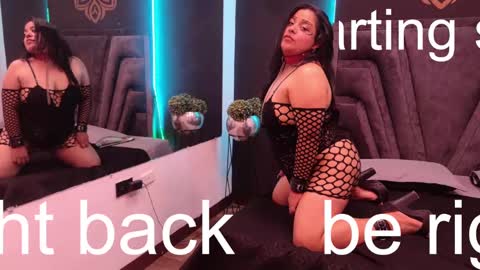 Snapshot of brenda_maz chatting on 02-22-25, 05:57 Brenda  online show from 02-22-25, 05:57