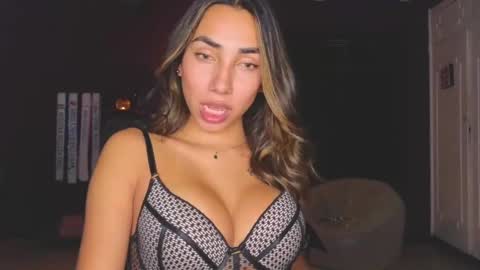 Snapshot of brendaaguerra chatting on 01-04-25, 11:59 brendaaguerra online show from 01-04-25, 11:59