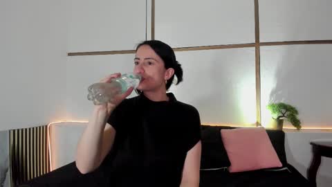 MeganBeaked online show from 10-16-25, 01:01