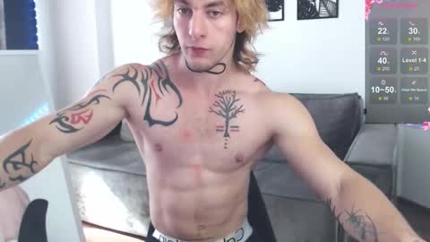 brendan__piks online show from 10-17-25, 09:12