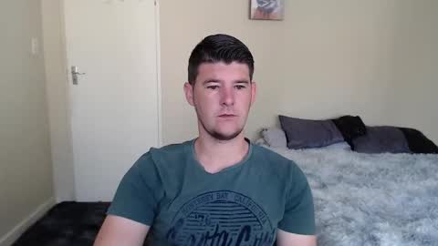 ask me lol online show from 12-11-24, 05:43