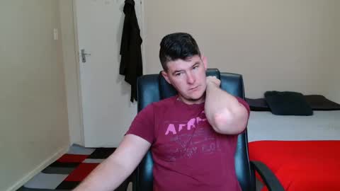 ask me lol online show from 11-17-25, 04:51