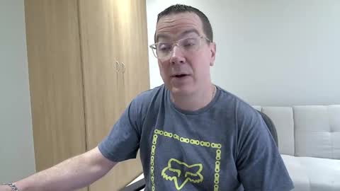 Brett online show from 09-27-25, 11:26