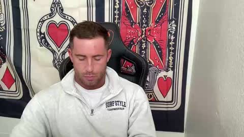 Snapshot of brettmycles chatting on 12-02-25, 04:24 Brett Mycles online show from 12-02-25, 04:24