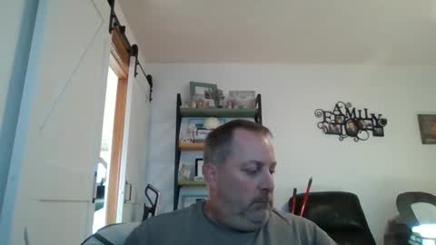 hey online show from 12-03-24, 08:17