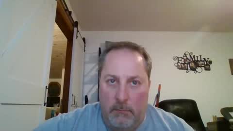 hey online show from 12-26-24, 10:52