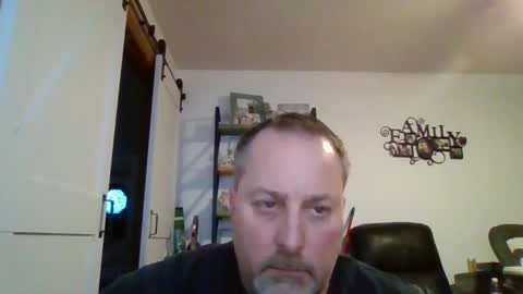 hey online show from 01-12-25, 09:51