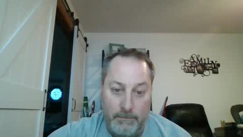 hey online show from 01-22-25, 09:54