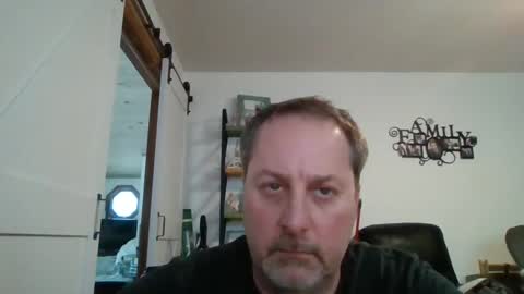 hey online show from 02-16-25, 05:26
