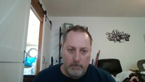 hey online show from 03-08-25, 05:33