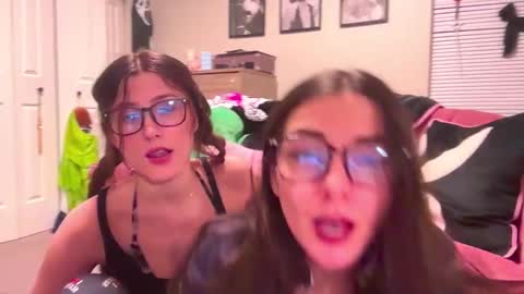 Snapshot of briadominick chatting on 02-20-25, 05:55 Brianna3 online show from 02-20-25, 05:55