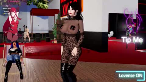 Snapshot of briahot3x chatting on 12-14-25, 10:36 briany online show from 12-14-25, 10:36