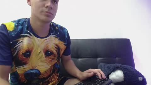 Snapshot of brian_mac chatting on 12-12-24, 07:37 brian_mac online show from 12-12-24, 07:37