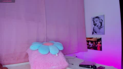 briana11_ online show from 11-26-25, 05:41