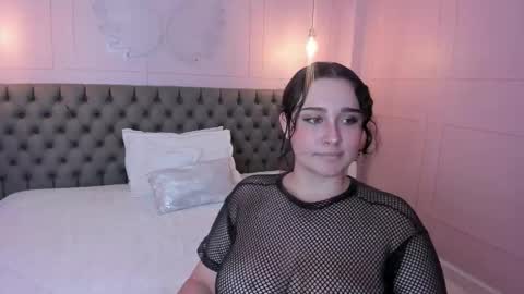 Snapshot of brianacurve chatting on 10-12-25, 06:18 brianacurve online show from 10-12-25, 06:18