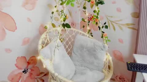 Snapshot of brianacurve chatting on 11-06-25, 07:15 brianacurve online show from 11-06-25, 07:15