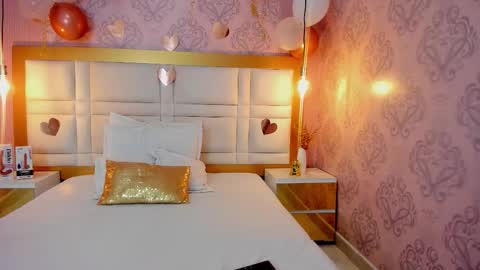 Snapshot of brianacurve chatting on 11-08-25, 07:23 brianacurve online show from 11-08-25, 07:23