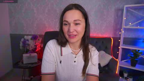 brianawongg online show from 11-20-25, 08:58