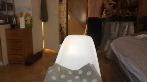 Snapshot of brianmuscle chatting on 02-10-26, 07:01 Brian online show from 02-10-26, 07:01