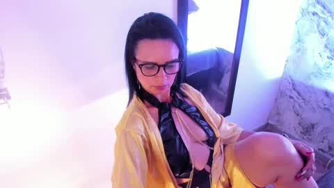 Brianna garnerr online show from 12-23-24, 04:44