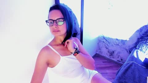 Brianna garnerr online show from 12-29-24, 10:45