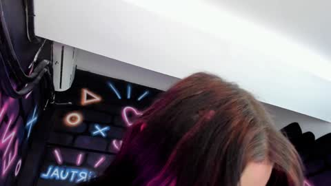 Brianna online show from 12-02-24, 05:48