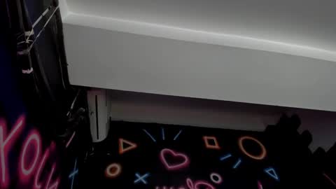 Brianna online show from 12-12-24, 12:01