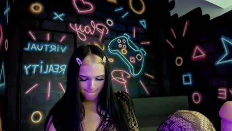 Brianna online show from 12-19-24, 11:50