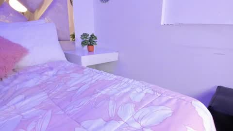 Brianna  online show from 10-08-25, 11:52