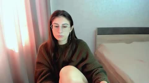 Brianka  Mon Tues Weds Sat Sun - 400 pm GMT0300 Thurs Fri - DAY OFF online show from 10-31-25, 11:55