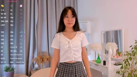 Hanna online show from 11-12-25, 01:06