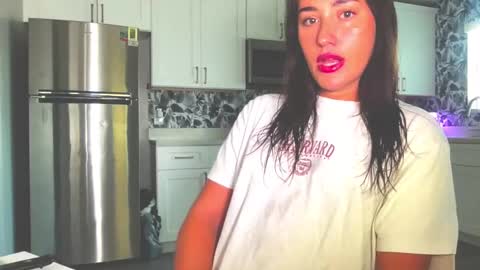 BABY B online show from 09-30-25, 02:11