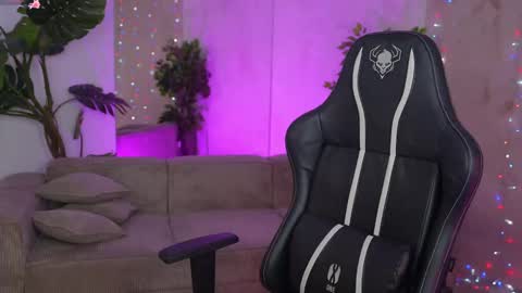 Diamonds Girls online show from 03-02-25, 07:54