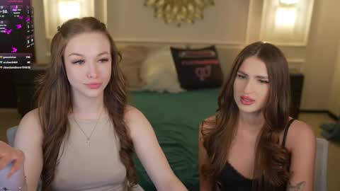 Snapshot of bright_diamonds_054 chatting on 03-02-26, 08:15 Diamonds Girls online show from 03-02-26, 08:15