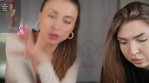 Snapshot of bright_diamonds_054 chatting on 04-01-26, 09:32 Diamonds Girls online show from 04-01-26, 09:32