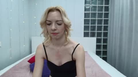 Heather online show from 04-15-26, 12:39