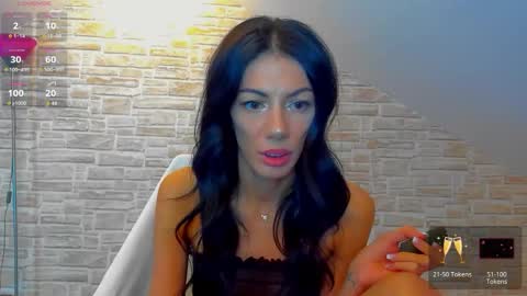 Brigitte online show from 10-28-25, 04:20