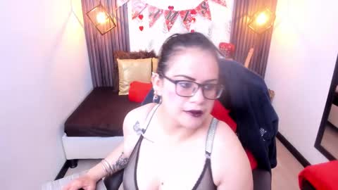 BRIGITTE online show from 09-30-25, 04:01