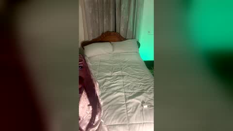 Snapshot of brillamettal chatting on 02-23-26, 12:19 Brilla Mettal online show from 02-23-26, 12:19