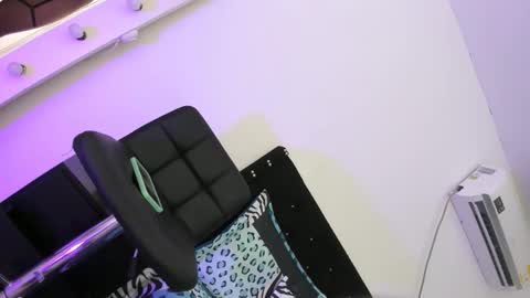 britannyxhorny online show from 12-17-25, 07:47