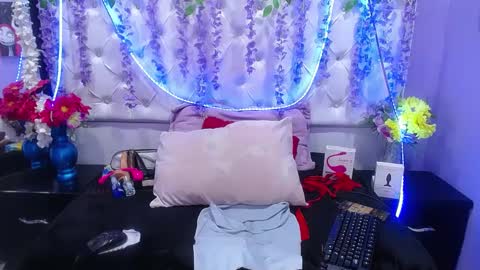Snapshot of brithany_adms chatting on 12-14-24, 06:35 Brithany  online show from 12-14-24, 06:35