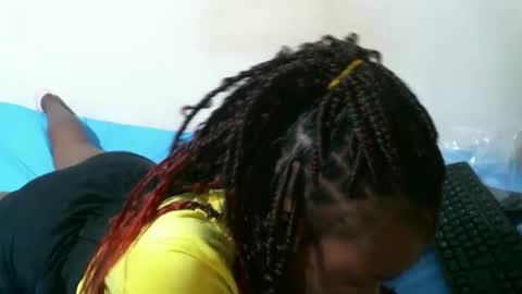 Snapshot of britieh chatting on 02-10-26, 06:01 leccie online show from 02-10-26, 06:01